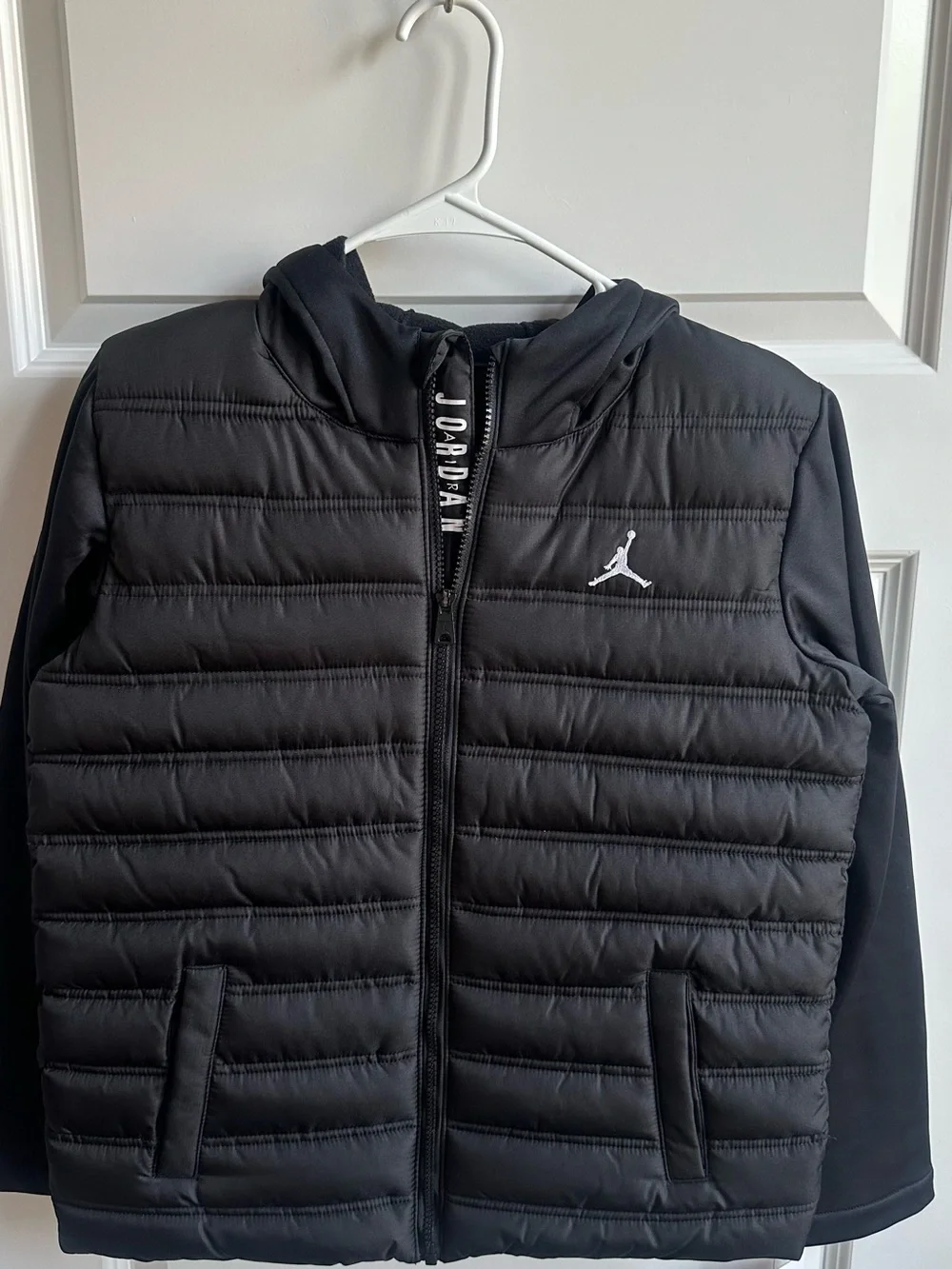 Jordan Black Quilted Hooded Puffer Jacket